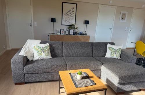 Osoyro Apartment | Modern Apartment in Osøyro near Bergen