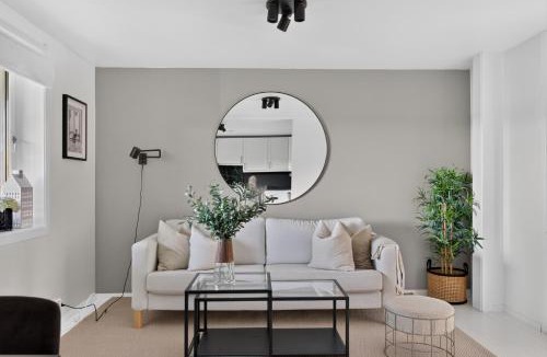 Kristiansand Apartment | Modern apartment with free parking near Dyreparken & city centre in Kristiansand