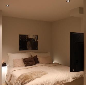 Bergenhus Apartment | Modern apartment within walking distance to the town