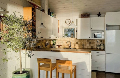 Varmdo House | Modern archipelago island house with private beach