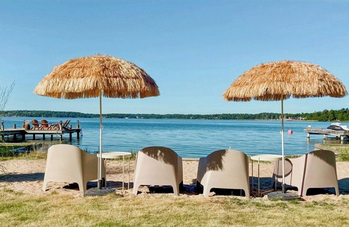 Varmdo House | Modern archipelago island house with private beach
