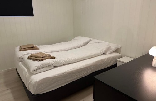 Alta Apartment | Modern basement apartment, 65 square meters