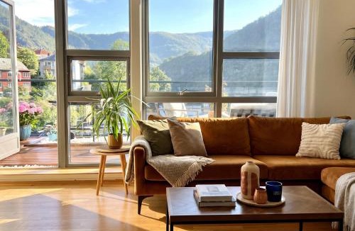 Bergenhus Apartment | Modern Bergen Apartment with Terrace & Scenic Views, free parking