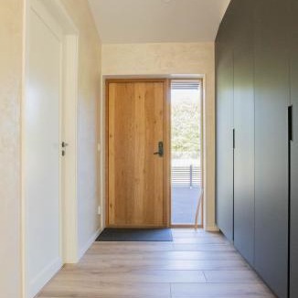 Ryssby Villa | Modern boende med sjöutsikt