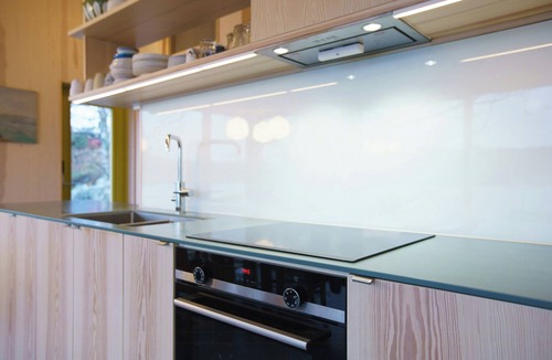 Faervik House | Modern cabin at Hovekilen with private beach