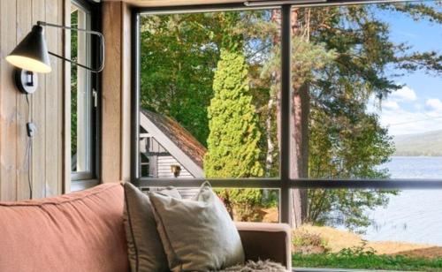 Bolkesjo House | Modern Cabin By Sandvatn At The Foot Of Blefjell