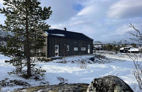 Maurset House | Modern cabin in Maurset in Hardangervidda