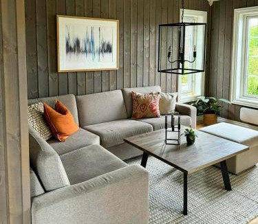 Holmsbu House | Modern Cabin Near Family Beaches In Holmsbu
