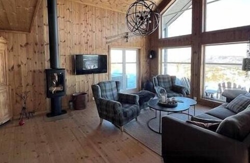 Gautefall House | Modern cabin with a natural plot at Gautefall