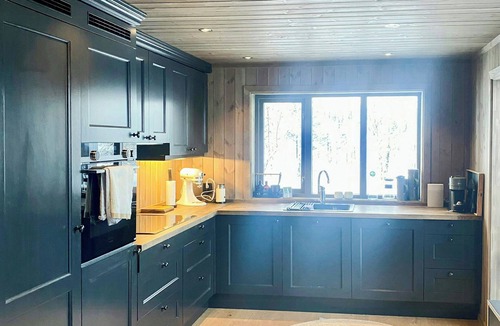 Nes House | Modern cabin with panoramic views at Nesfjellet