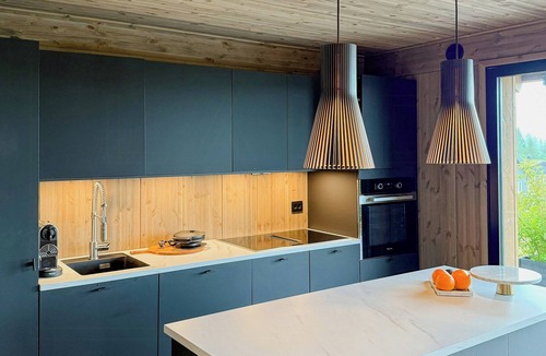 Stryn House | Modern cabin with panoramic views in Stryn