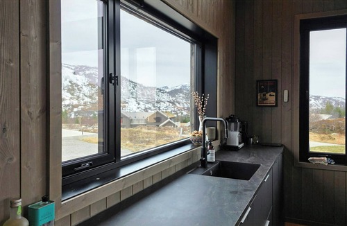 Sirdal House | Modern cabin with ski-in/ski-out in Sirdal