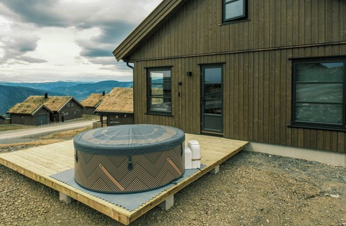yer House | Modern cabin with ski-in/ski-out at Hafjell