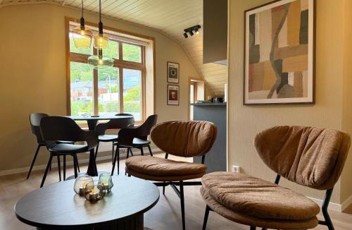 Alesund Apartment | Modern comfort apartment with free parking