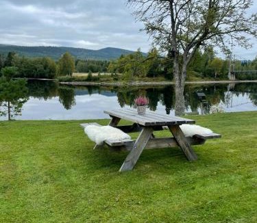 Stor-Elvdal House | Modern Cottage With River Frontage Near Opphus
