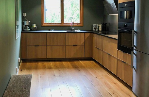 Ugglarp House | Modern cottage with sea views near Ugglarpsstrand