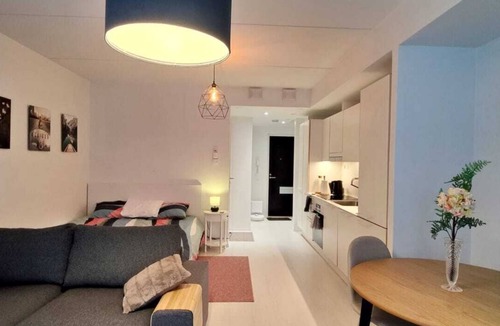 Etelainen District Apartment | Modern & Cozy Studio in beautiful Helsinki