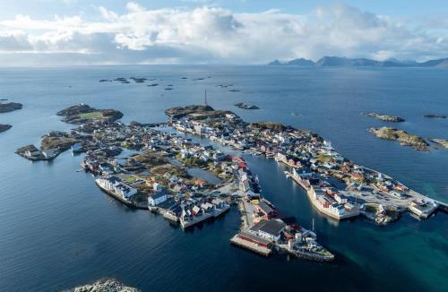 Henningsvaer Apartment | Modern & Elegant Apartment in Henningsvær