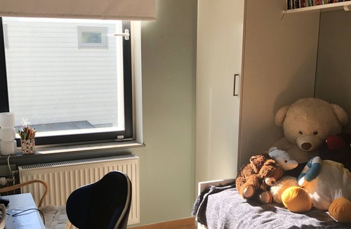 Skondal Villa | Modern Family-friendly House Near Lakes and Forest as Well as Central Stockholm