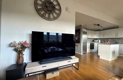Krokstadelva House | Modern family house