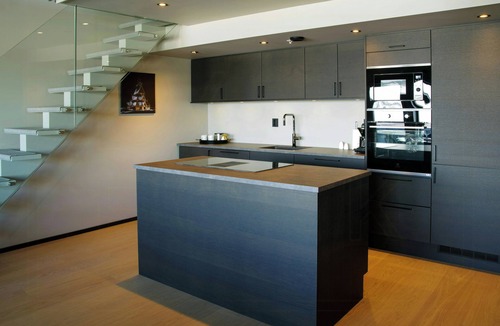 Kamben Apartment | Modern flat with fjord view on Golsfjellet