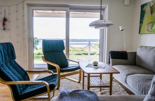 Drottningskar House | Modern Holiday Home With View And Boat In Aspö