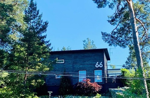 Nacka Municipality House | Modern House With 8 Beds for a Pleasant Holoiday