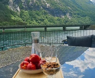 Stryn Apartment | Modern lakefront apt with view - EV plug