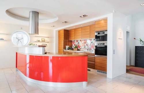 Hortlax Villa | Modern & luxury villa w lake view