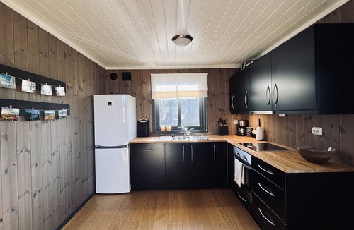 Nord-Aurdal Cabin | Modern mountain cabin in Tisleidalen, Golsfjellet