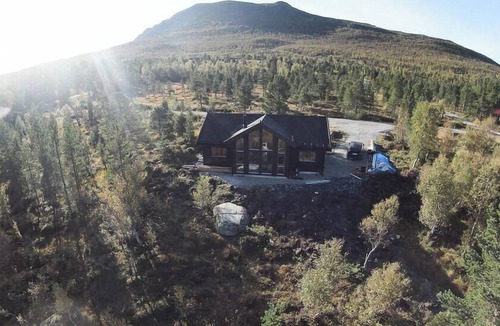 Rennebu House | Modern mountain home at Nerskogen, Trollheimen