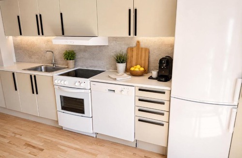 Trondheim City Centre Apartment | Modern new City Apartment Self Check-in & Elevator