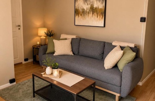 Trondheim City Centre Apartment | Modern new City Apartment Self Check-in & Elevator