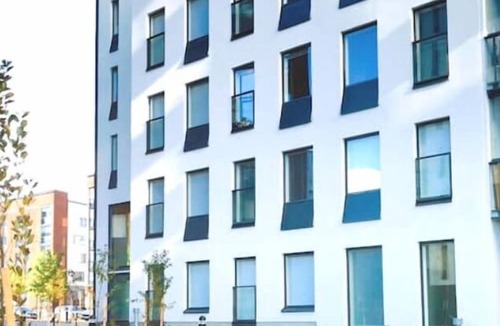 Vantaa Condo | Modern Ruby studio 5min to Airport 20min to center
