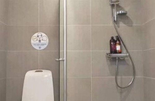 Vantaa Condo | Modern Ruby studio 5min to Airport 20min to center