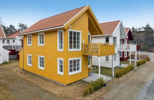 Tvedestrand House | Modern Seaside Cabin Tvedestrand Hantho Brygge