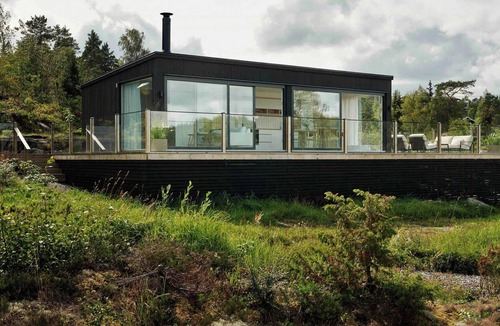 Vaddo House | Modern seaside home with magical views