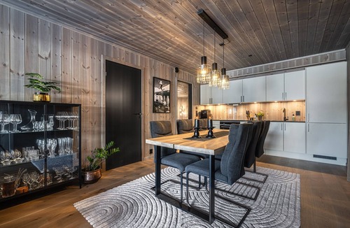 Hemsedal Apartment | Modern ski-inn-ski-out apartment with sauna, Hemsedal