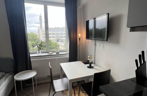 Liljeholmen - Hagersten Apartment | Modern small studio at Telefonplan