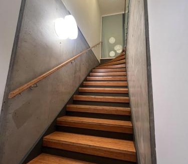 Al Municipality Apartment | Modern, spacious top apartment
