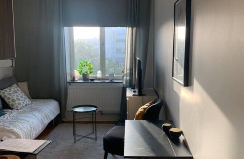 Liljeholmen - Hagersten Apartment | Modern studio at Telefonplan