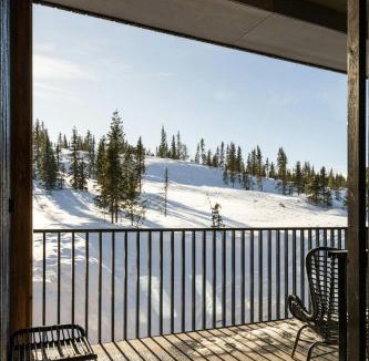 Skeikampen House | Modern Top Floor Apartment By Kvitfjell Ski Resort