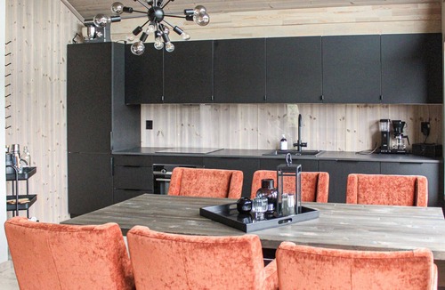 Uvdal Apartment | Modern vacation apartment with stylish decorative elements in the Uvdal Alpinsenter.