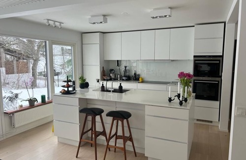 Saltsjo-Duvnas Villa | Modern villa with spa bath near Stockholm city, swimming and nature