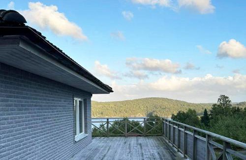 Orust O House | Modern villa with sea view in Svanesund SE09101