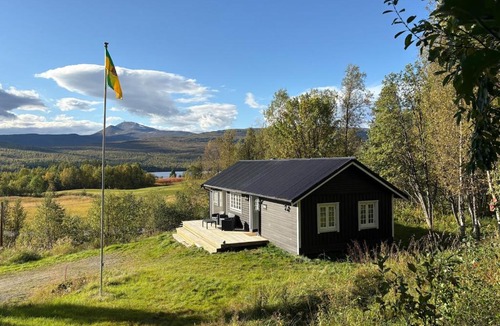 Sorreisa House | Modernized standalone cabin Sørreisa - Bardufoss