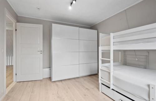 Asker House | ModernTownhouse Near Oslo,Fjord,Marka,All Day Sun