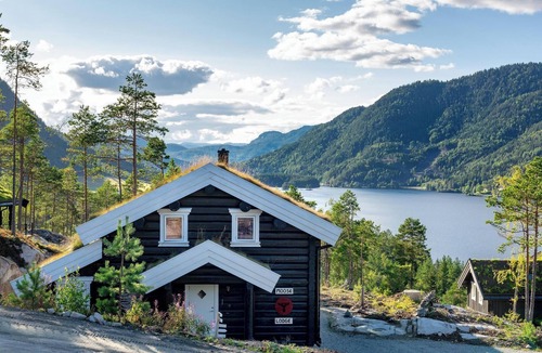 Kviteseid Ski Chalet | Moose Lodge 6p - Three Bedroom Chalet, Sleeps 6