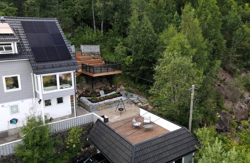 Fyllingsdalen Apartment | Morgensolen - Free Parking & Mountain Trails