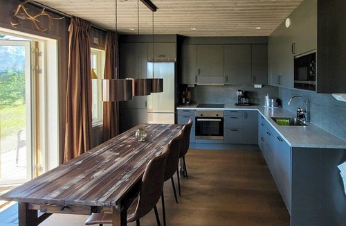 Vemdalen Apartment | Mountain apartment with views of Vemdalsskalet